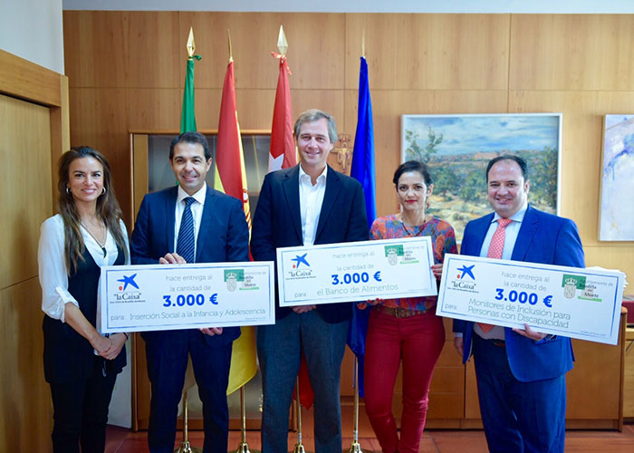 Caixabank dona 9000 euros para financiar proyectos de acción social municipales