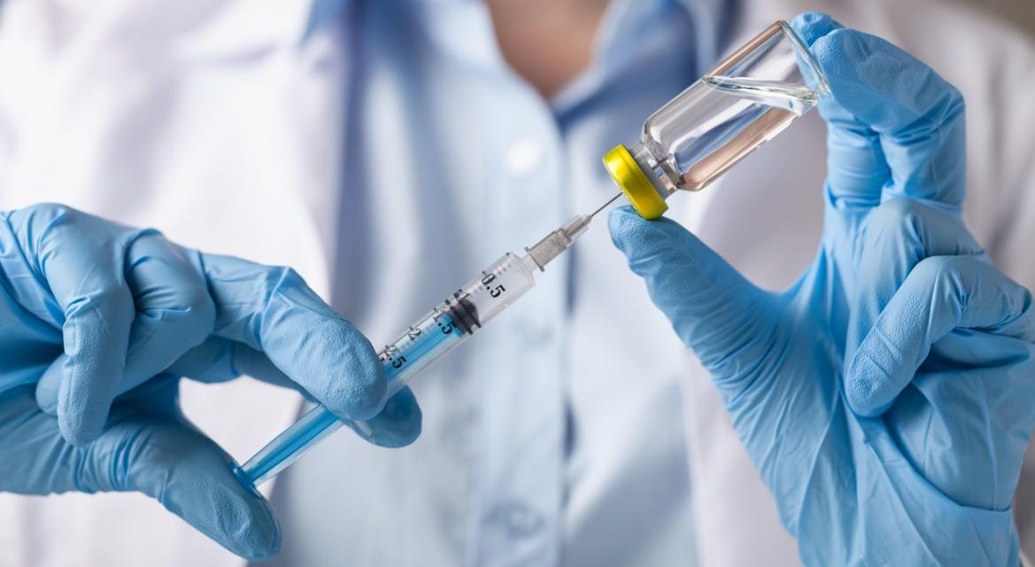 La Comunidad adquiere 1,2 millones de vacunas contra la gripe, un 10 % más que el año pasado