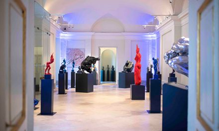 El Palacio acoge hasta el 16 de octubre la exposición «Original» del escultor Víctor Ochoa