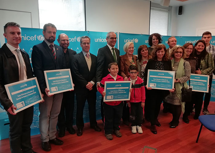 Ocho centros educativos de la Comunidad de Madrid, reconocidos por ser referentes en educación en derechos