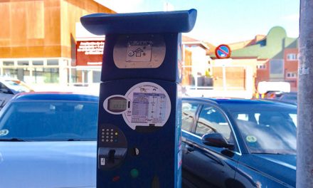 La tasa de aparcamiento regulado ya puede pagarse con aplicaciones para dispositivos móviles