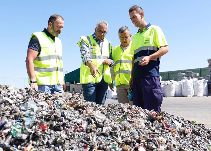 La Comunidad impulsa nuevas técnicas de recogida selectiva y gestión de residuos