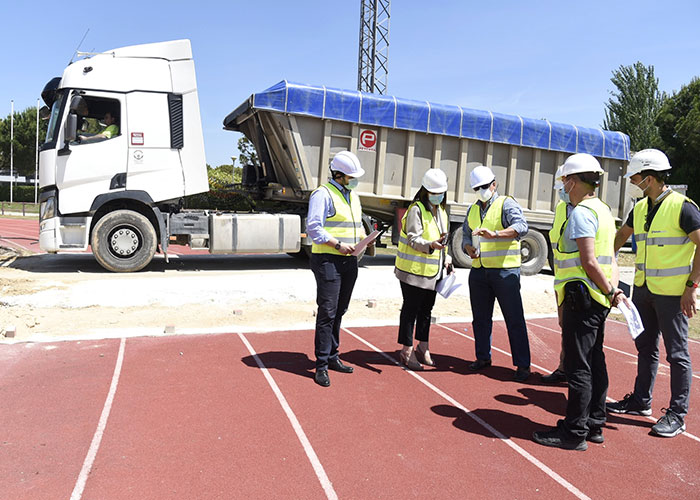En marcha las obras de mejora en la pista de atletismo de la Ciudad Deportiva Valle de las Cañas de Pozuelo de Alarcón