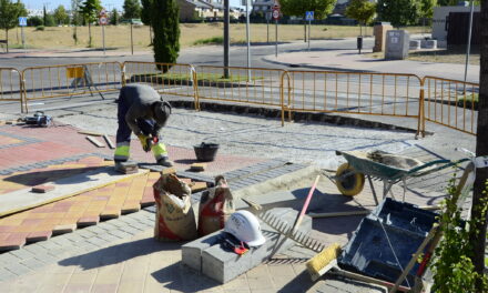 El Ayuntamiento de Boadilla mejora y reordena los badenes de la zona de El Pastel