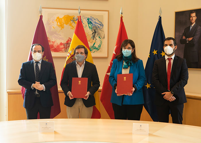 Pérez Quislant y Almeida firman un convenio para que la totalidad de las aguas pluviales y residuales de Pozuelo se depuren en Madrid