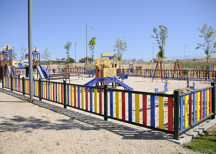 El Ayuntamiento de Boadilla recepciona el parque de Los Descubridores, en la zona de Valenoso