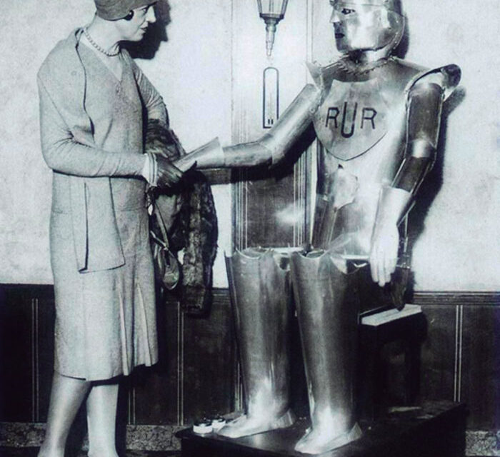 Eric, el primer robot humanoide