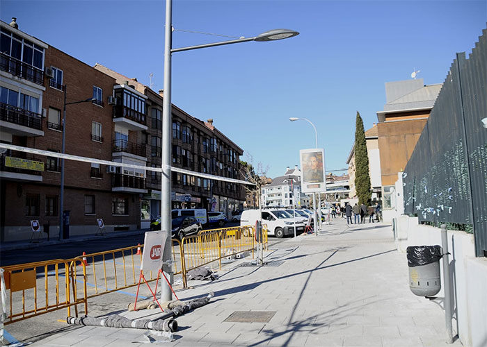 El Ayuntamiento de Boadilla renueva la iluminación en un tramo de la calle Juan Carlos I