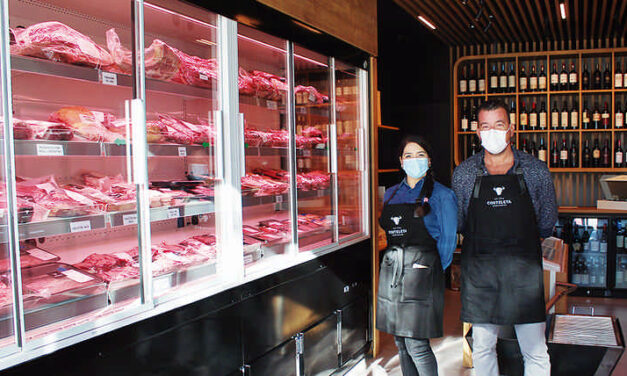 Costeleta Carnicerías, donde se ofrecen cortes de carne selectos perfectamente envasados