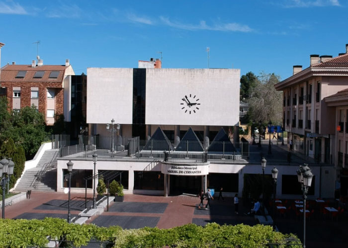 El Ayuntamiento de Pozuelo de Alarcón oferta 4 plazas de auxiliar de bibliotecas