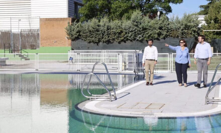 La piscina de verano del Polideportivo Carlos Ruiz vuelve a abrir sus puertas