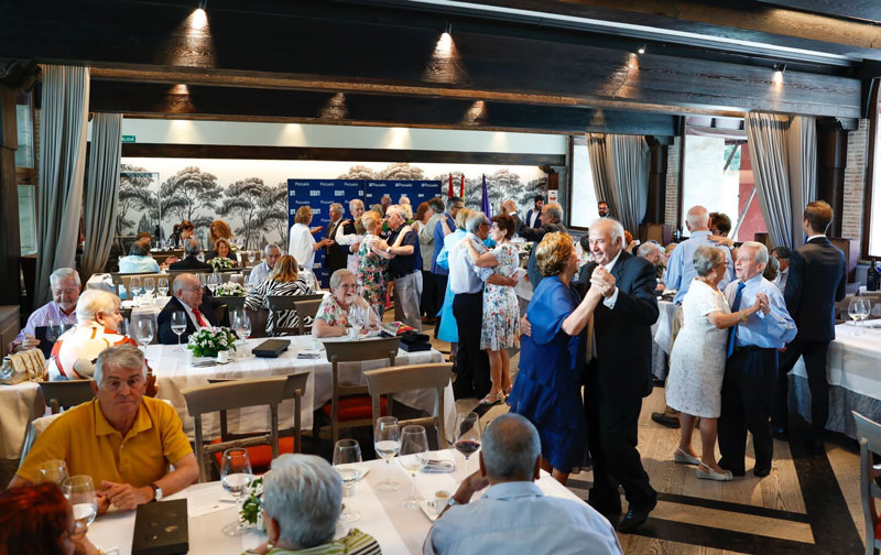 El Gobierno municipal rinde homenaje a 30 parejas de Pozuelo que este año celebran sus Bodas de Oro