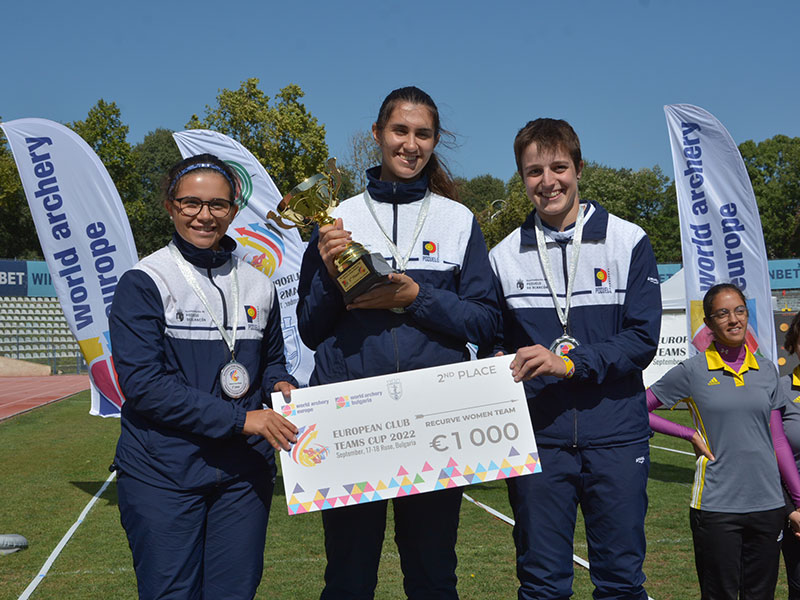 El equipo femenino del Club Arqueros de Pozuelo logra la medalla de plata en la Copa Europea de Clubes