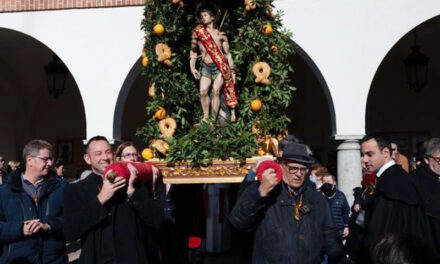 La procesión de San Sebastián recorrió las calles del centro de Pozuelo
