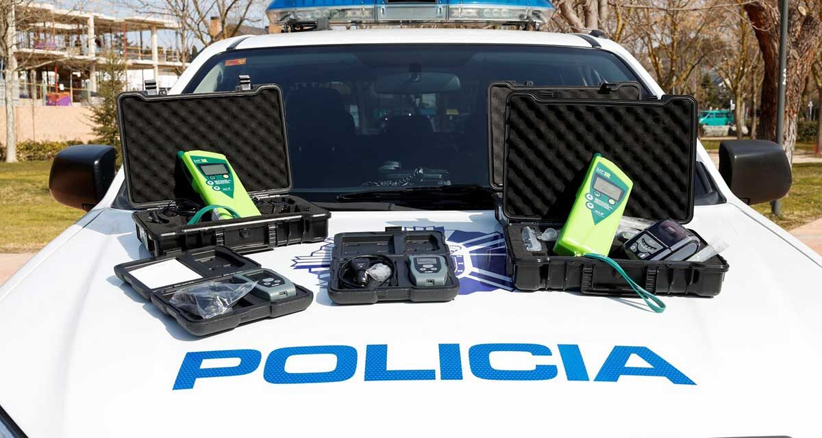 <strong>La Policía Municipal mejora la seguridad vial con la renovación de los etilómetros de los vehículos patrulla</strong>