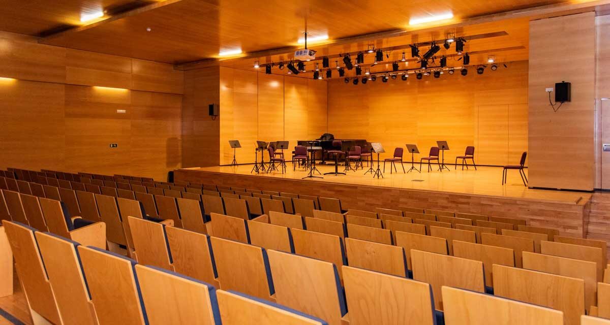<strong>La Escuela Municipal de Música organiza el ciclo de conferencias “Música y más”</strong>