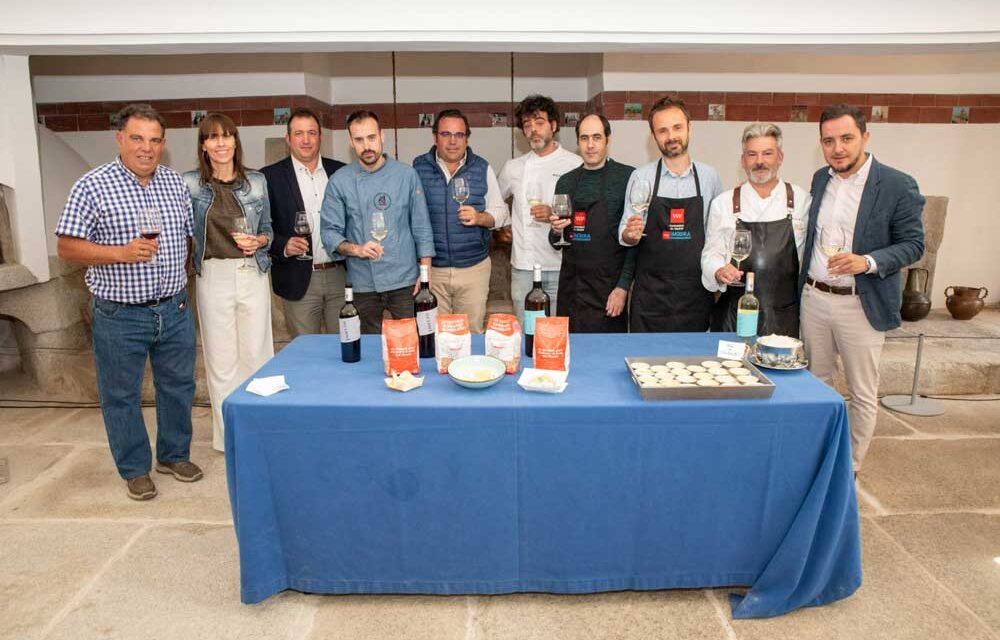 La cocina del Palacio acoge la presentación de la ensaladilla madrileña, con el garbanzo como ingrediente principal
