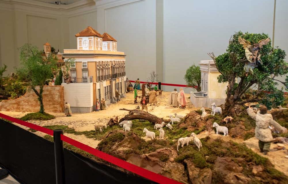 Casi 14.000 personas han visitado este año el Belén de temática goyesca instalado en el Palacio