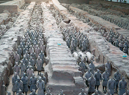 Hace 50 años (Febrero 1974): Los Guerreros de Terracota