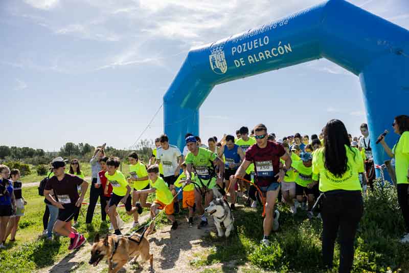 La II Carrera solidaria contra el maltrato y abandono animal se celebró este domingo en el Parque Forestal Adolfo Suárez de Pozuelo de Alarcón