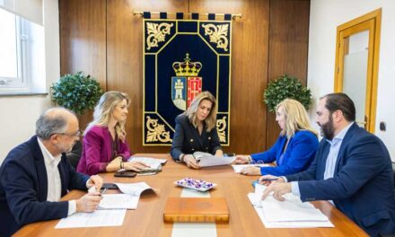 La Junta de Gobierno Local adjudica la construcción de las 132 primeras viviendas de alquiler para jóvenes del I Plan Municipal en tres parcelas municipales