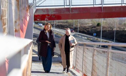 Arrancan los trabajos de renovación de una de las pasarelas peatonales de la M-503 en Pozuelo de Alarcón
