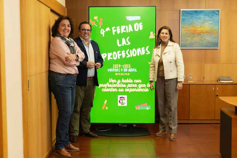 El Ayuntamiento colabora con la Feria de las Profesiones que organiza el IES Isabel La Católica