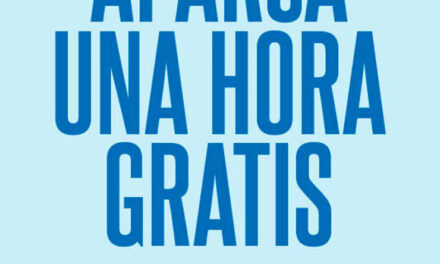 Los comercios del centro ya pueden recoger los tickets de la campaña municipal ‘Aparca una hora gratis’ para entregar a sus clientes