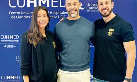 Fenix Basket Club y Cuhmed se alían para promover el deporte y la salud