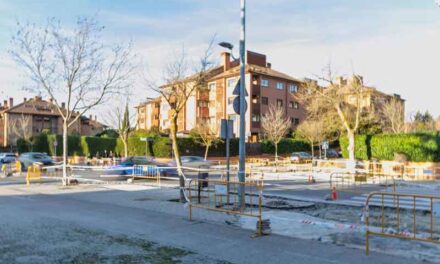 Obras de mejora en la intersección entre las calles Ramón y Cajal e Isaac Peral, y la M-50