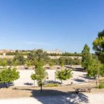 El parque del Nacedero acogerá este año sesiones de reconocidos DJ y dos fiestas para menores, de 14 a 17 años