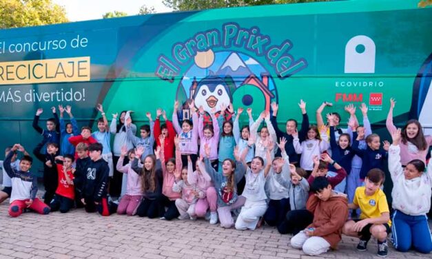 Alumnos de Pozuelo aprenden sobre reciclaje de vidrio